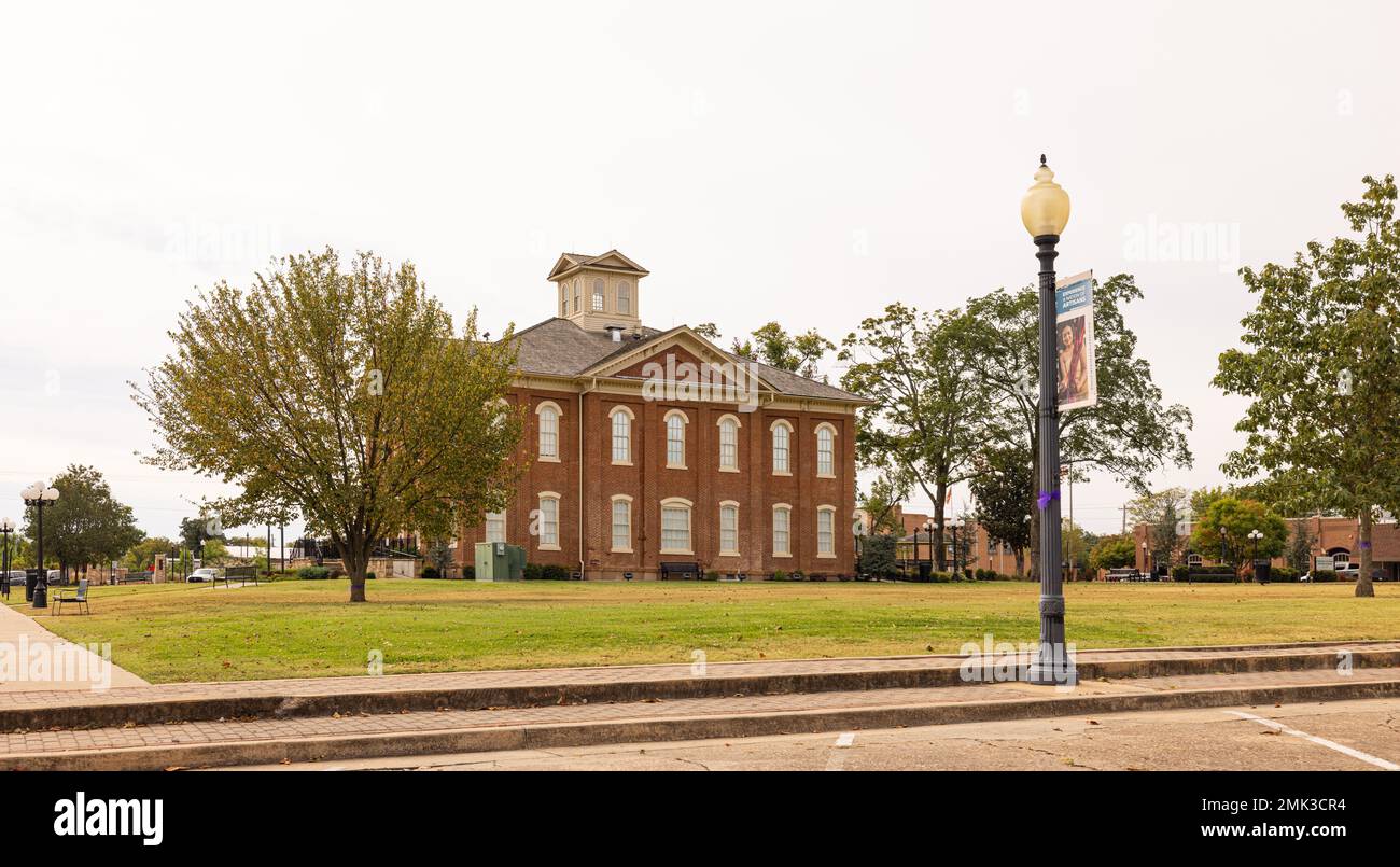 Tahlequah cherokee hires stock photography and images Alamy