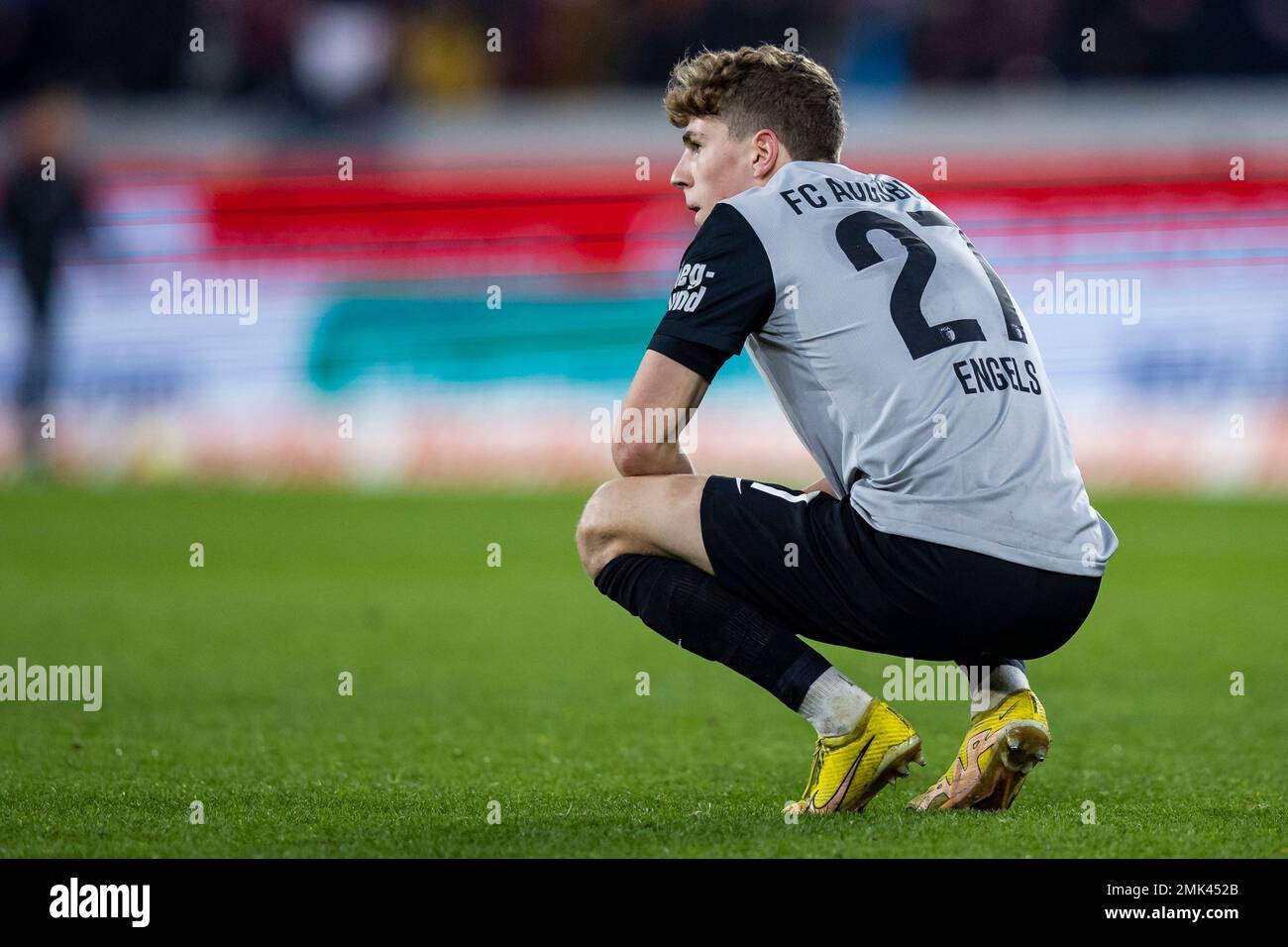 Freiburg Im Breisgau, Germany. 28th Jan, 2023. Soccer: Bundesliga, SC  Freiburg - FC Augsburg, Matchday 18, Europa-Park Stadion. Augsburg's Arne  Engels reacts unhappily after the game. Credit: Tom Weller/dpa - IMPORTANT  NOTE: