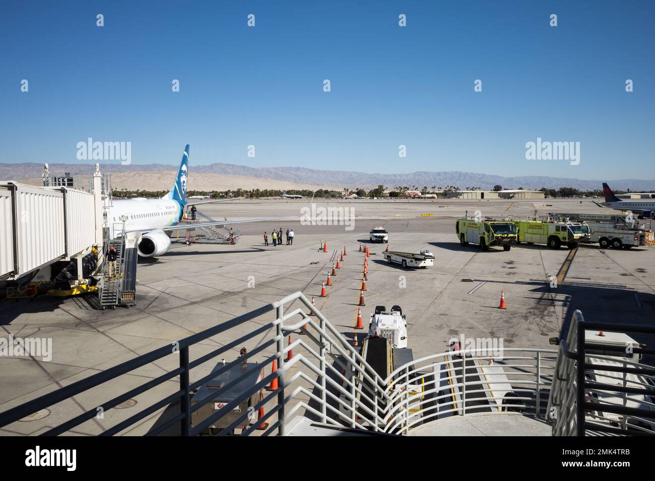 Palm Springs, USA. 14th Nov, 2022. Police and Fire responding to an emergency at Palm Springs Airport after a passanger dies on an incoming flight Stock Photo