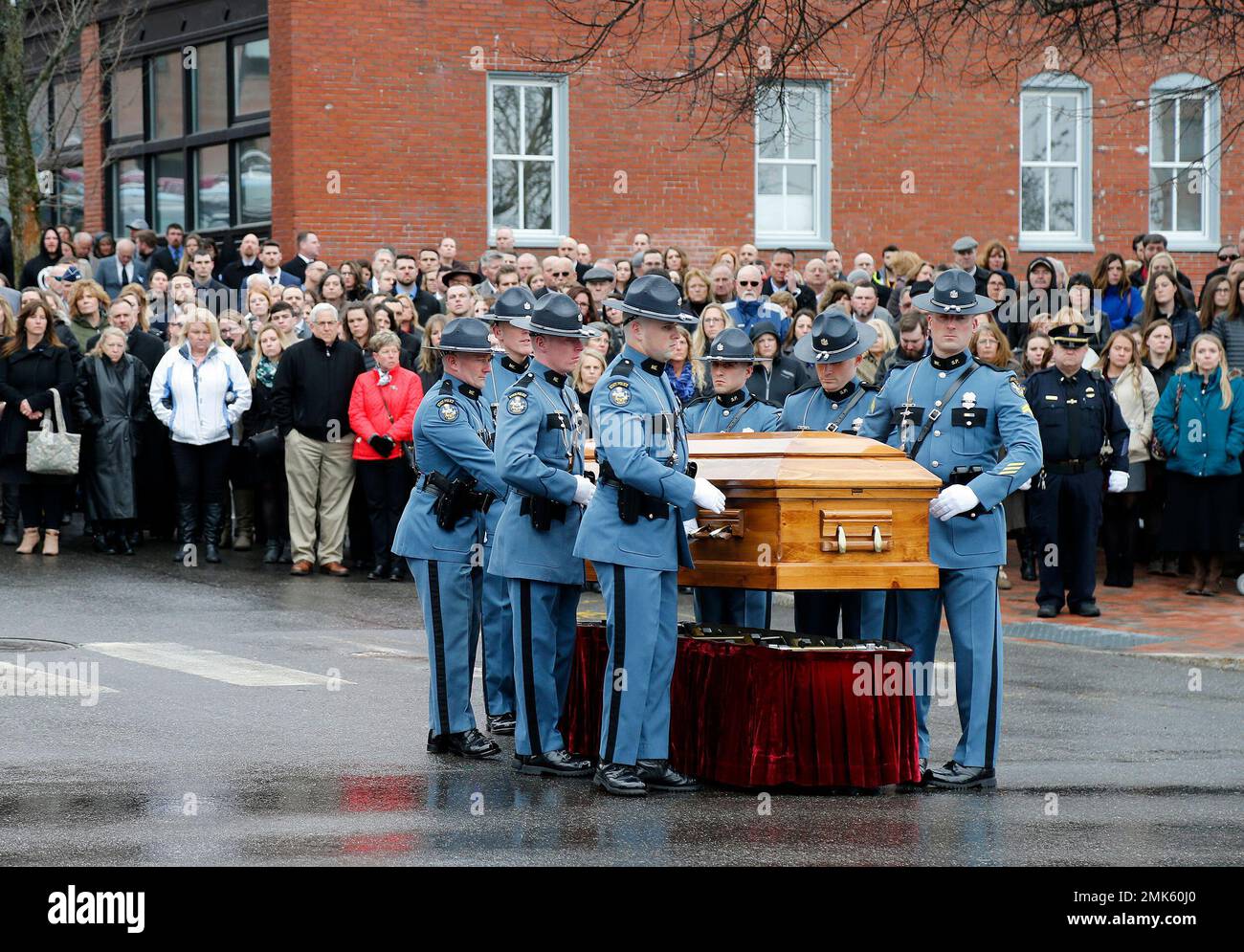 Maine State Police lift the casket of Maine State Police detective Ben ...