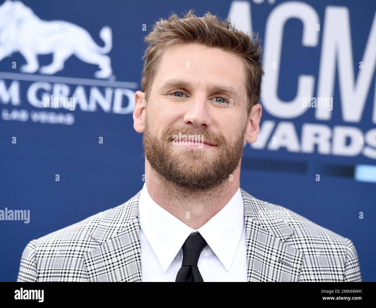 Chase Rice arrives at the 54th annual Academy of Country Music Awards ...