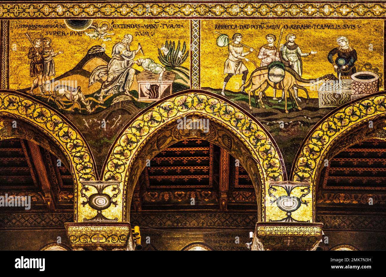 Abraham wants to sacrifice Isaac, Byzantine gold ground mosaics, Monreale Cathedral, Santa Maria Nuova, Sicily, Monreale, Sicily, Italy Stock Photo