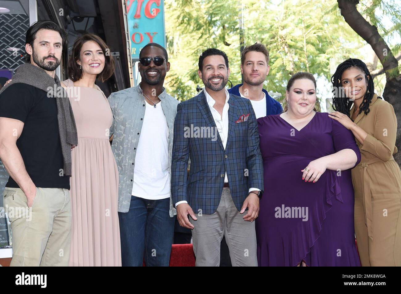 Justin hartley chrissy metz sterling k brown hires stock photography(02)