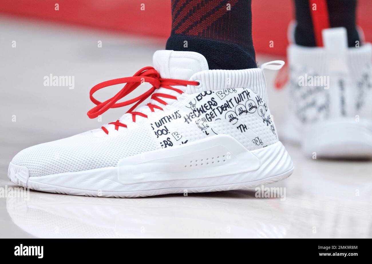Lillard shoes 2019 deals