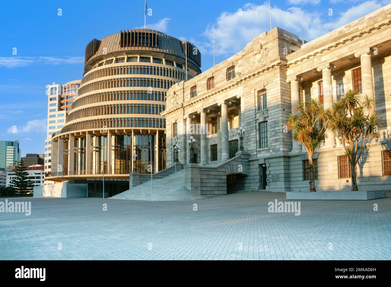 New Zealand Parliament and iconic Beehive building in Wellington Stock Photo