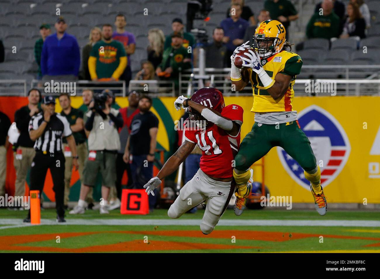 Arizona Hotshots wide receiver Rashad Ross (15) in the first half during an AAF  football game