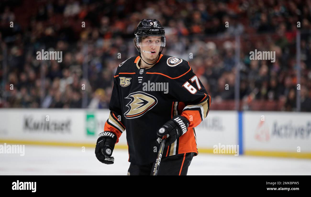 Pittsburgh Penguins Upgrade On Offense, Add Forward Rickard Rakell From Anaheim