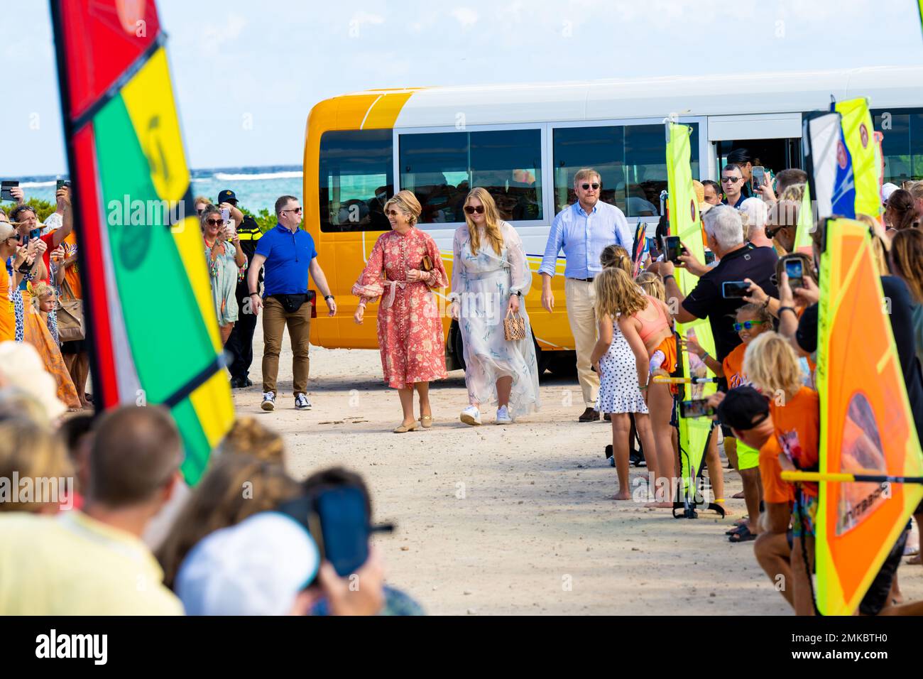 King Willem-Alexander and Queen Maxima of the Netherlands with Princess ...