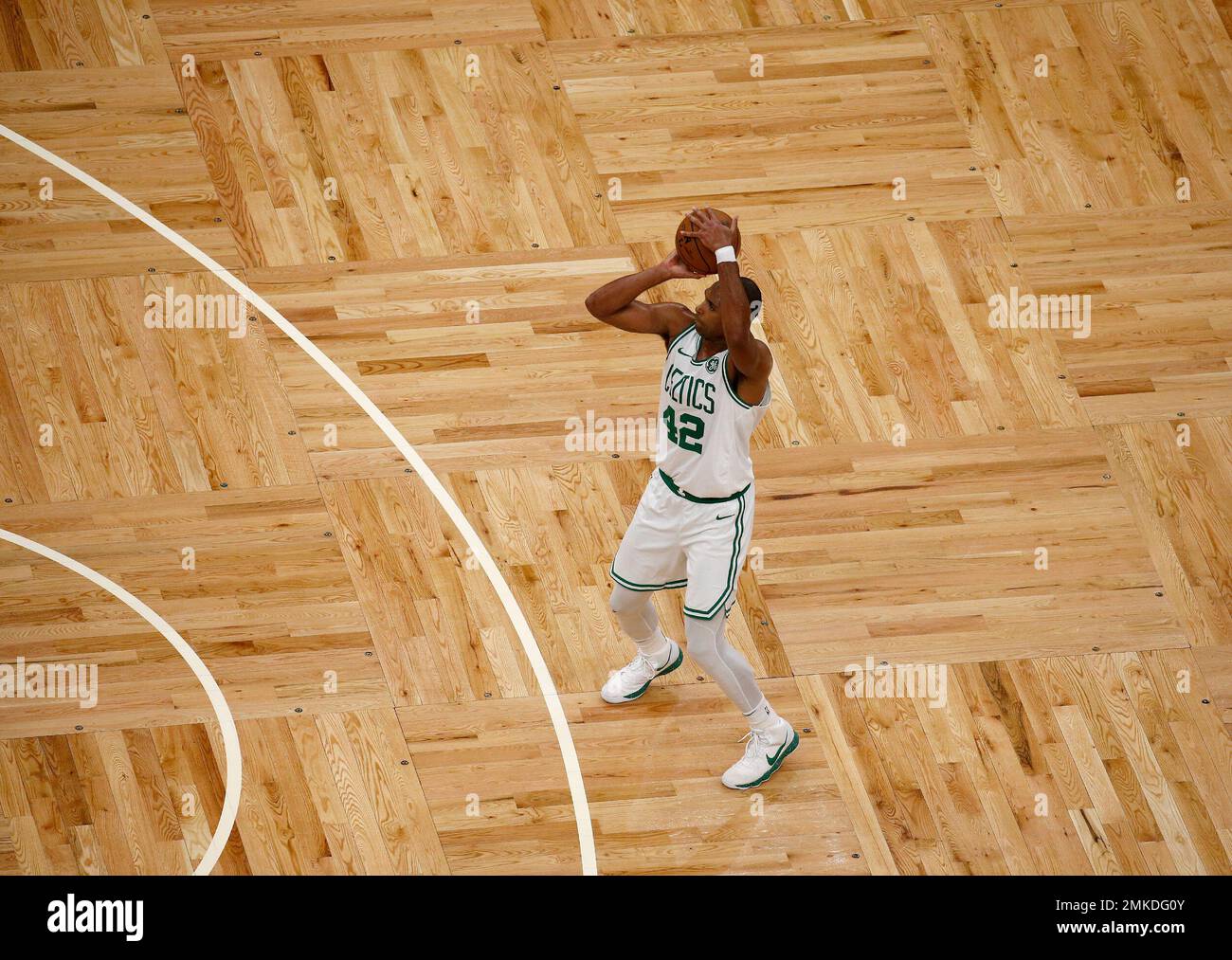 Boston Celtics center Al Horford (42) shoots an uncontested threepoint