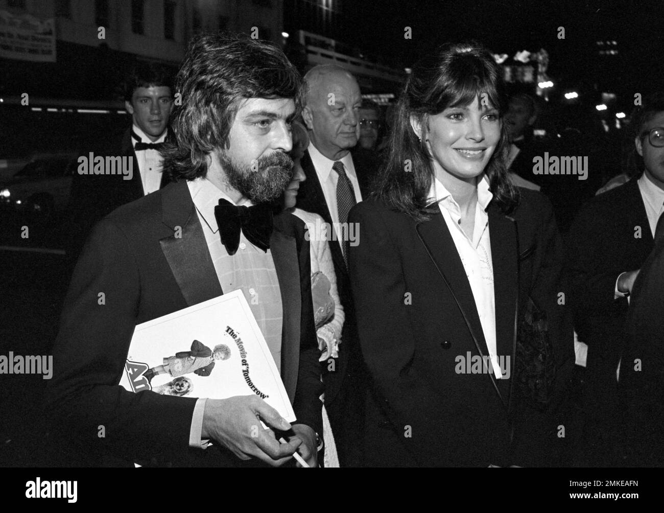 jaclyn-smith-with-tony-richmond-at-the-premiere-of-annie-at-mann-s