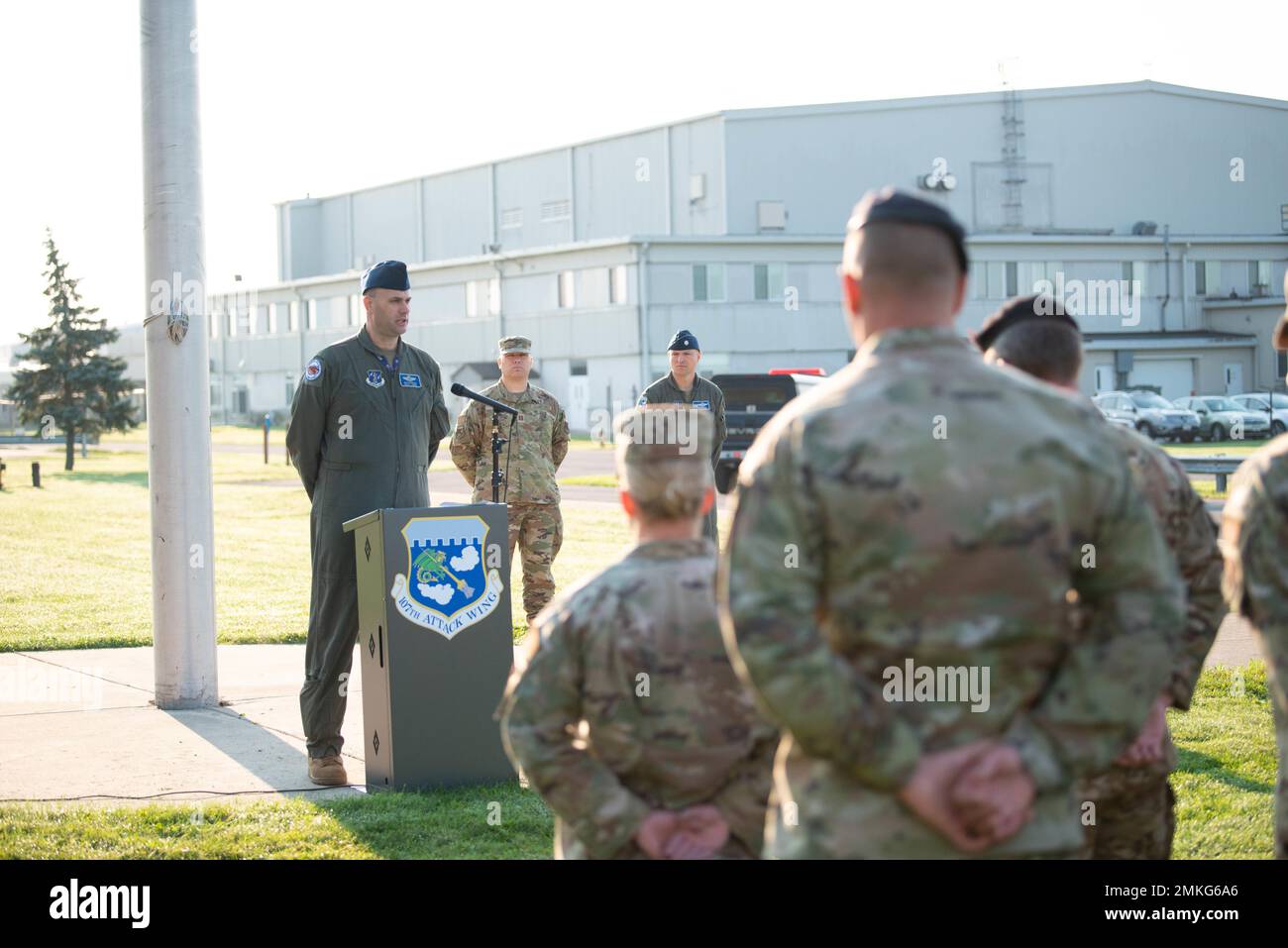 Chief Master Sgt Raymond Fitzpatrick, 107 Operations Group, speaks to ...