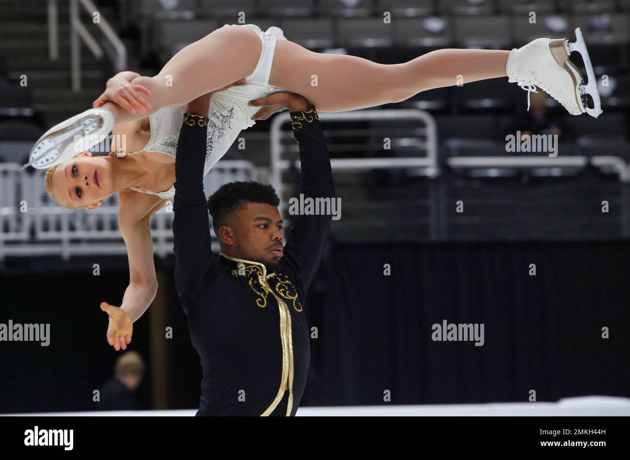 San Jose, CA, USA. 28th Jan, 2023. Nica Digerness and Mark Sadusky perform at the Pairs Free