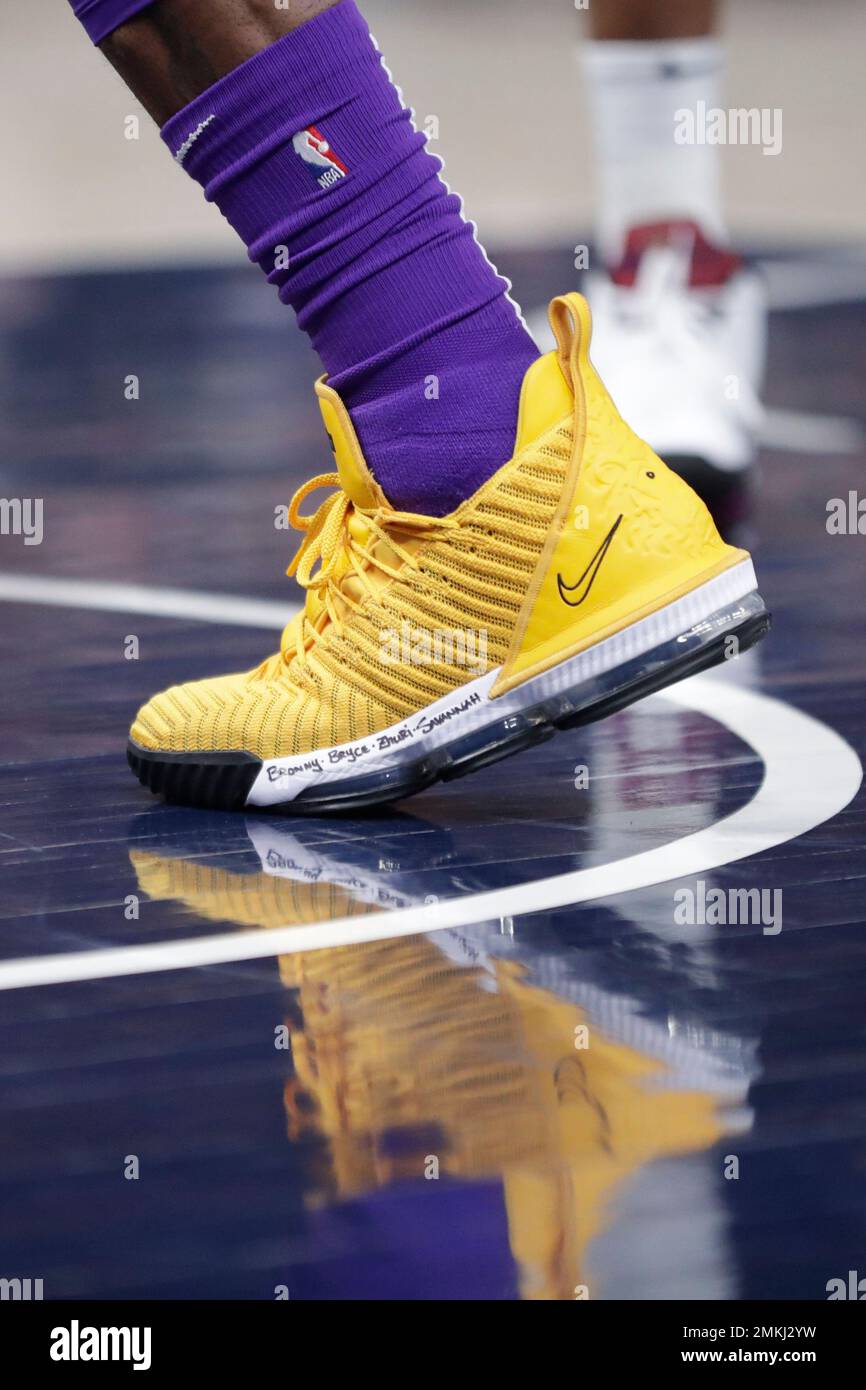 Lebron james store 2019 sneakers