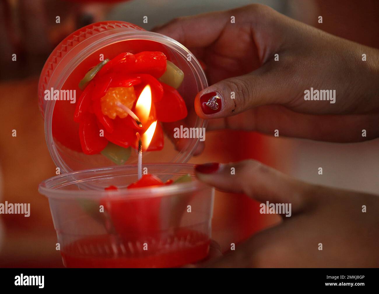 In this Wednesday, Jan. 30, 2019, photo, ethnic ChineseThai light