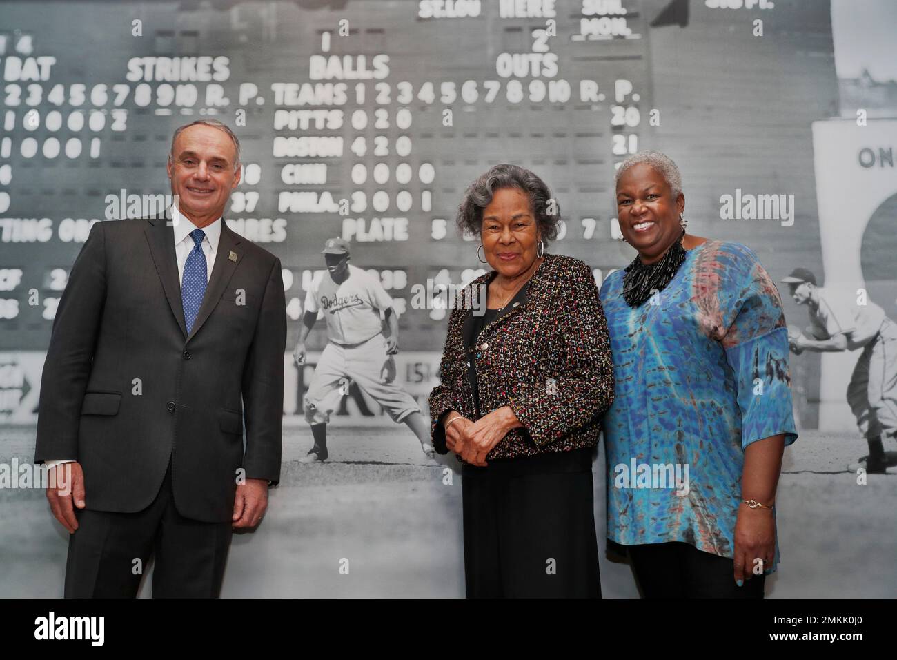 Rachel Robinson makes guest appearance at Dodger Stadium – Daily News