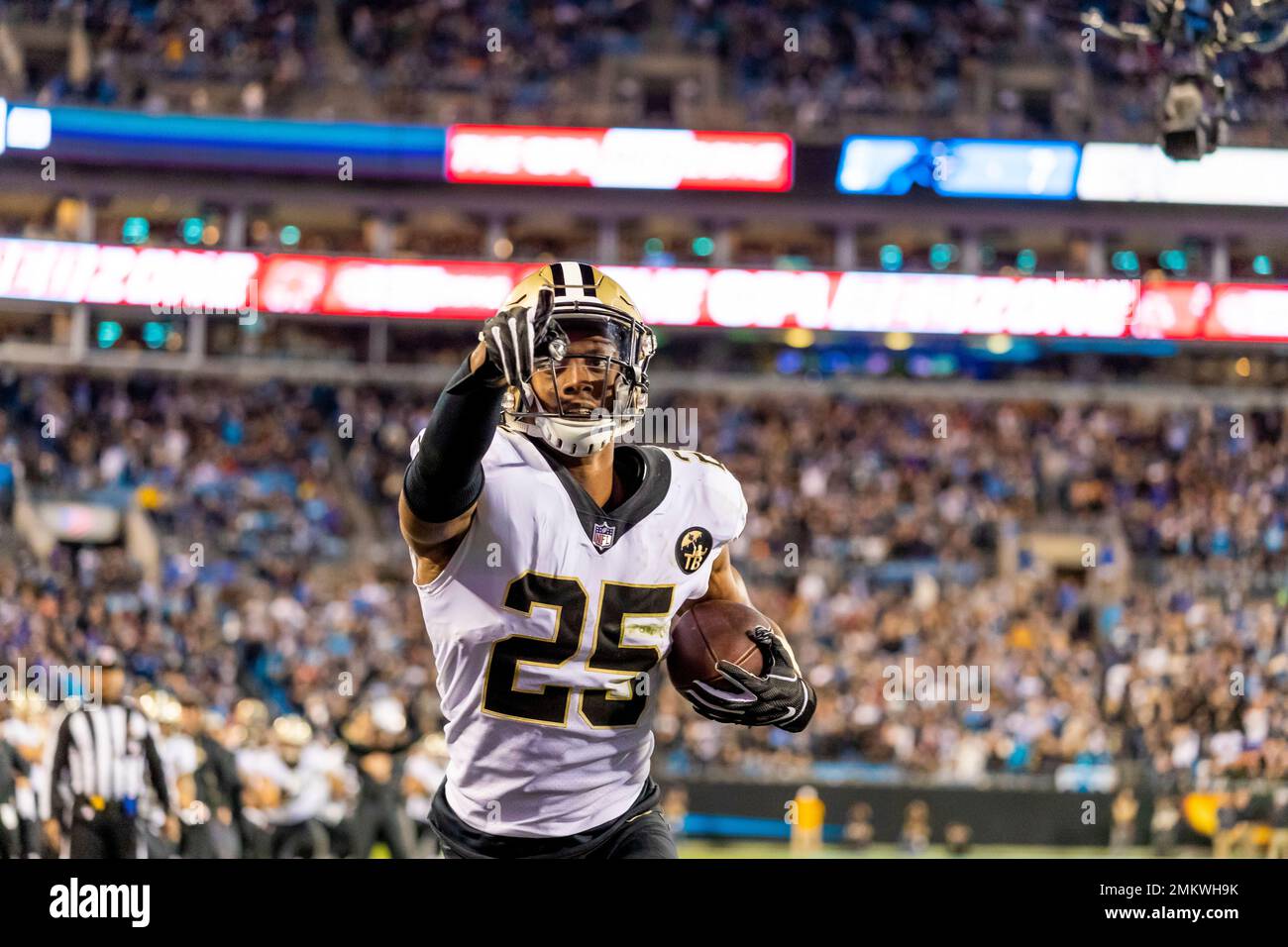 New Orleans Saints cornerback Eli Apple (25) in action against the