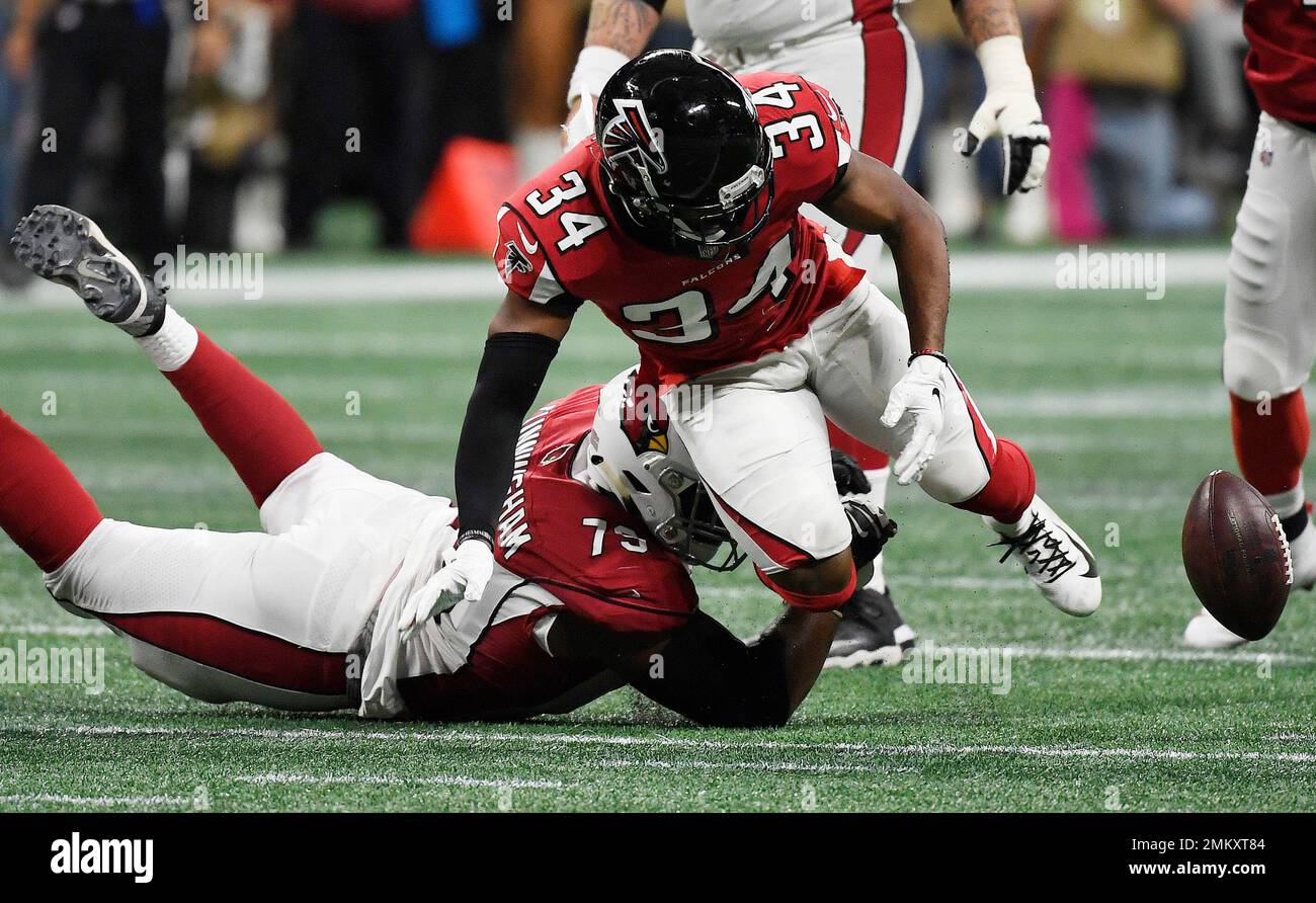 Tampa, Florida, USA. 30th Dec, 2018. Atlanta Falcons cornerback Brian Poole  (34) during the game between the Atlanta Falcons and the Tampa Bay  Buccaneers at Raymond James Stadium in Tampa, Florida. Atlanta