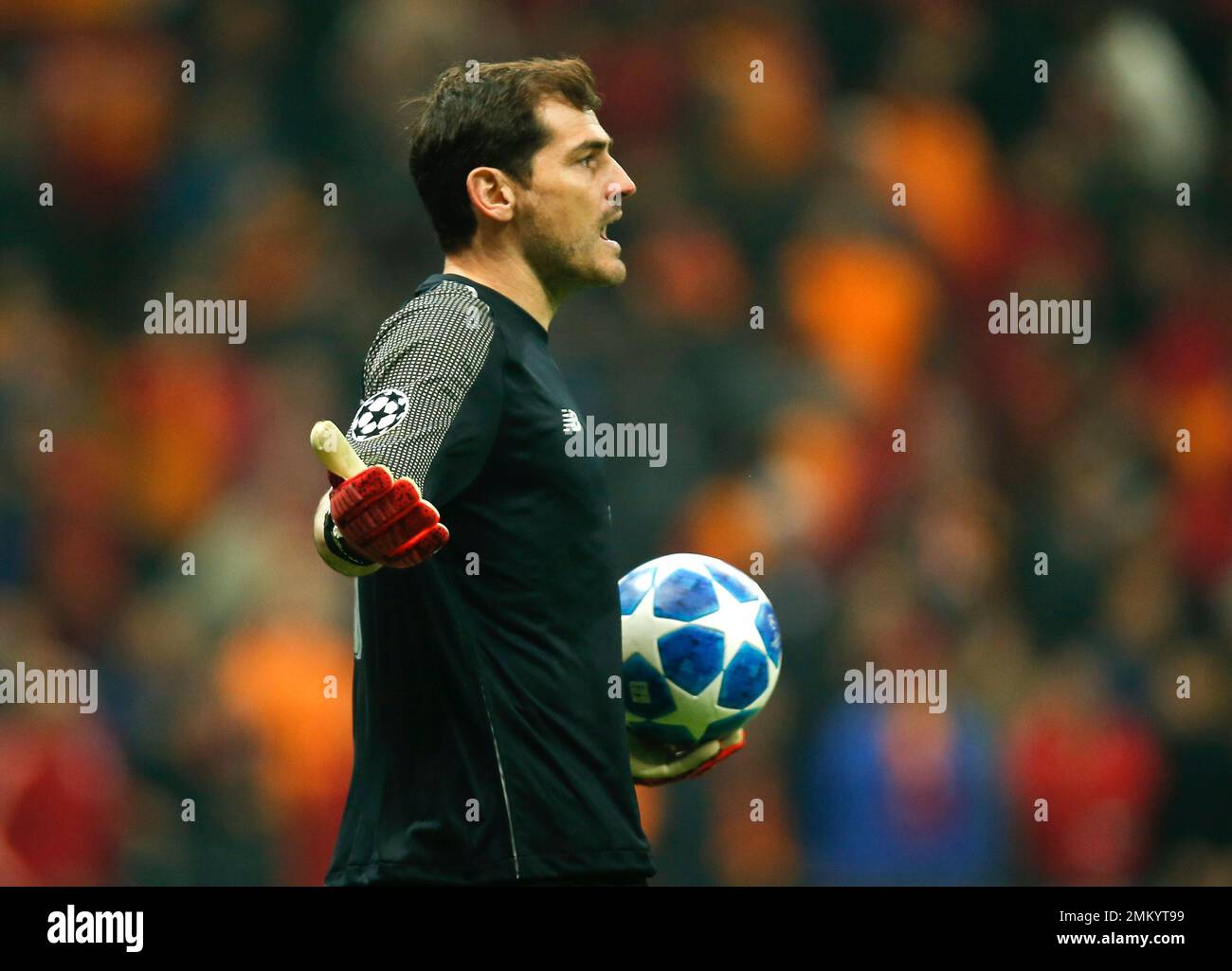 Porto goalkeeper Iker Casillas gives instructions during the Champions  League Group D soccer match between Galatasaray and Porto in Istanbul,  Tuesday, Dec. 11, 2018. (AP Photo/Lefteris Pitarakis Stock Photo - Alamy