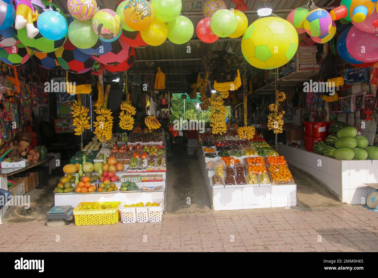 Fruit and vegetable market, Sharjah, Dubai, UAE Stock Photo Alamy