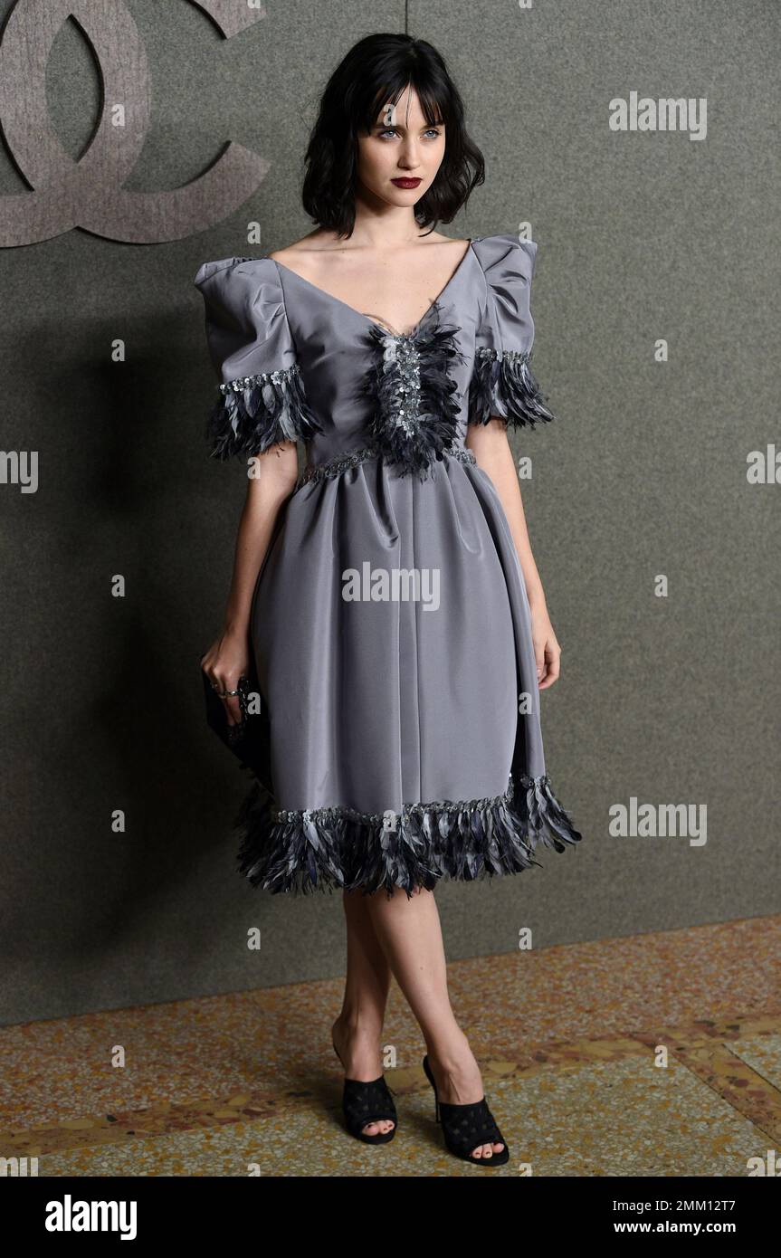 Julia Goldani Telles attends the Chanel Metiers d'Art 2018/19 Show at