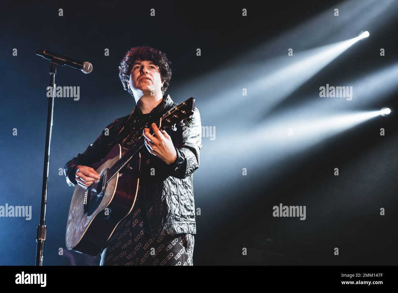 BARCELONA - JAN 28: Luke Pritchard performs in concert at Razzmatazz Club on January 28, 2023 in Barcelona, Spain. Stock Photo