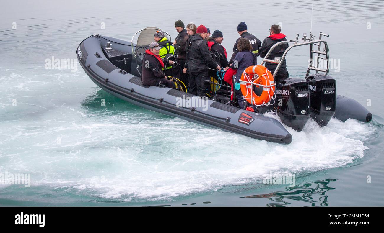 West Cork Underwater Search And Rescue divers in 7.5meter RIB Stock Photo