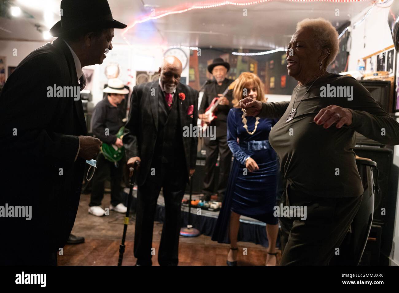 Central avenue los angeles jazz hires stock photography and images Alamy