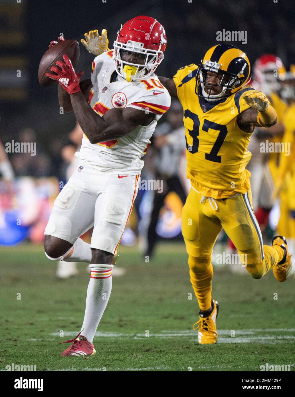 How Many Miles Do NFL Players Run Per Game? How Many Miles Do NFL Players Run Per Game?