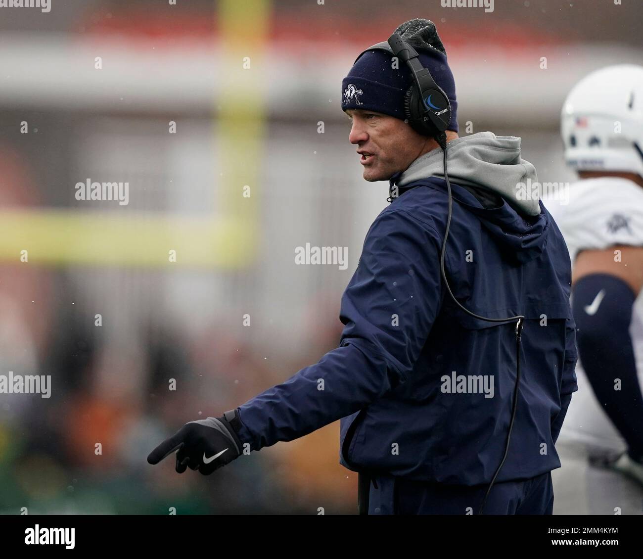 Utah State Head Coach Matt Wells Argues A Call With The Officiating ...