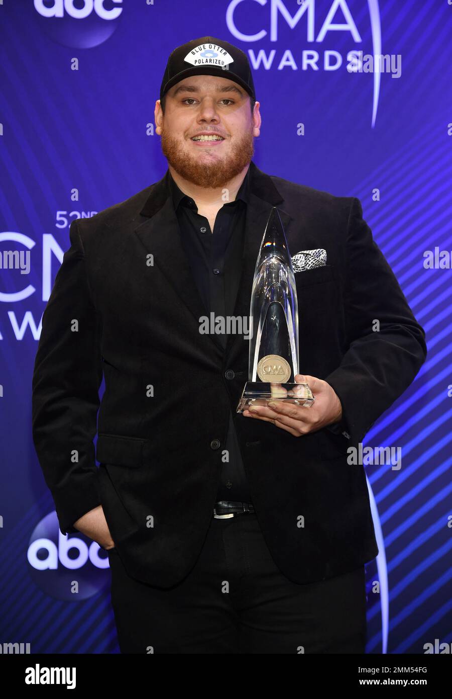 Luke Combs Poses In The Press Room With The New Artist Of The Year 