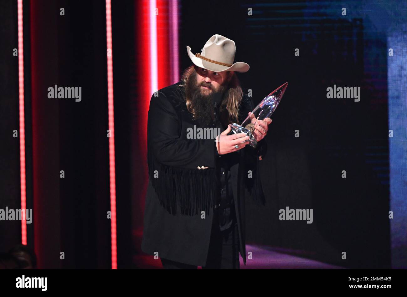 Chris Stapleton accepts the award for male vocalist of the year at the