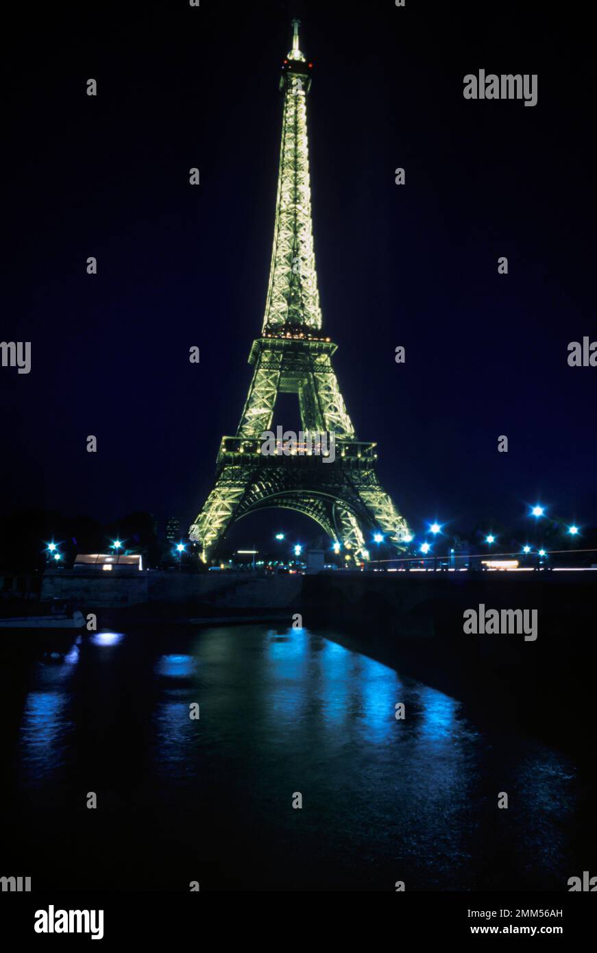 EIFFEL TOWER RIVER SEINE PARIS FRANCE Stock Photo Alamy