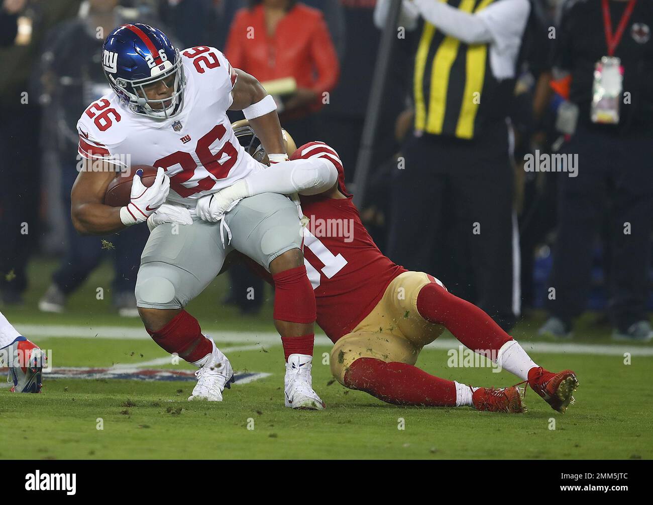 New York Giants Running Back Saquon Barkley (26) Is Tackled By San ...