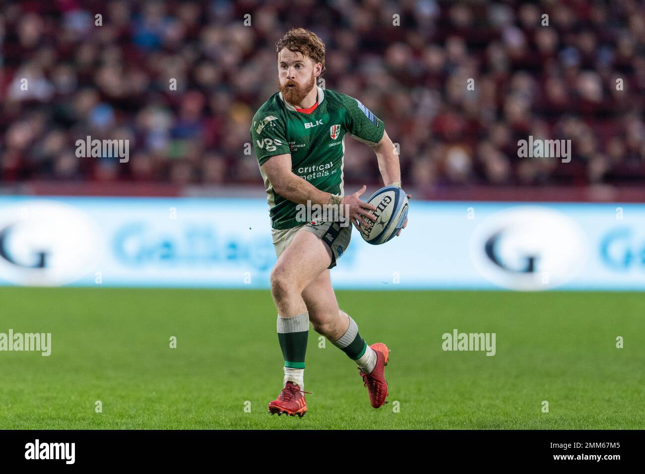 London, UK. 29 January 2023. Rory Jennings of London Irish in action during the Gallagher Premiership Rugby match between London Irish and Harlequins at Gtech Community Stadium, London, England on 29 January 2023. Photo by Grant Winter. Editorial use only, license required for commercial use. No use in betting, games or a single club/league/player publications. Credit: UK Sports Pics Ltd/Alamy Live News Stock Photo