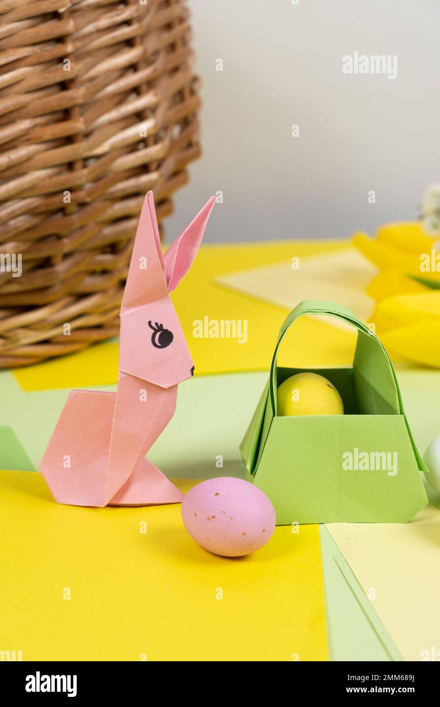 Paper Straw Easter Bunny Craft - Happy Toddler Playtime
