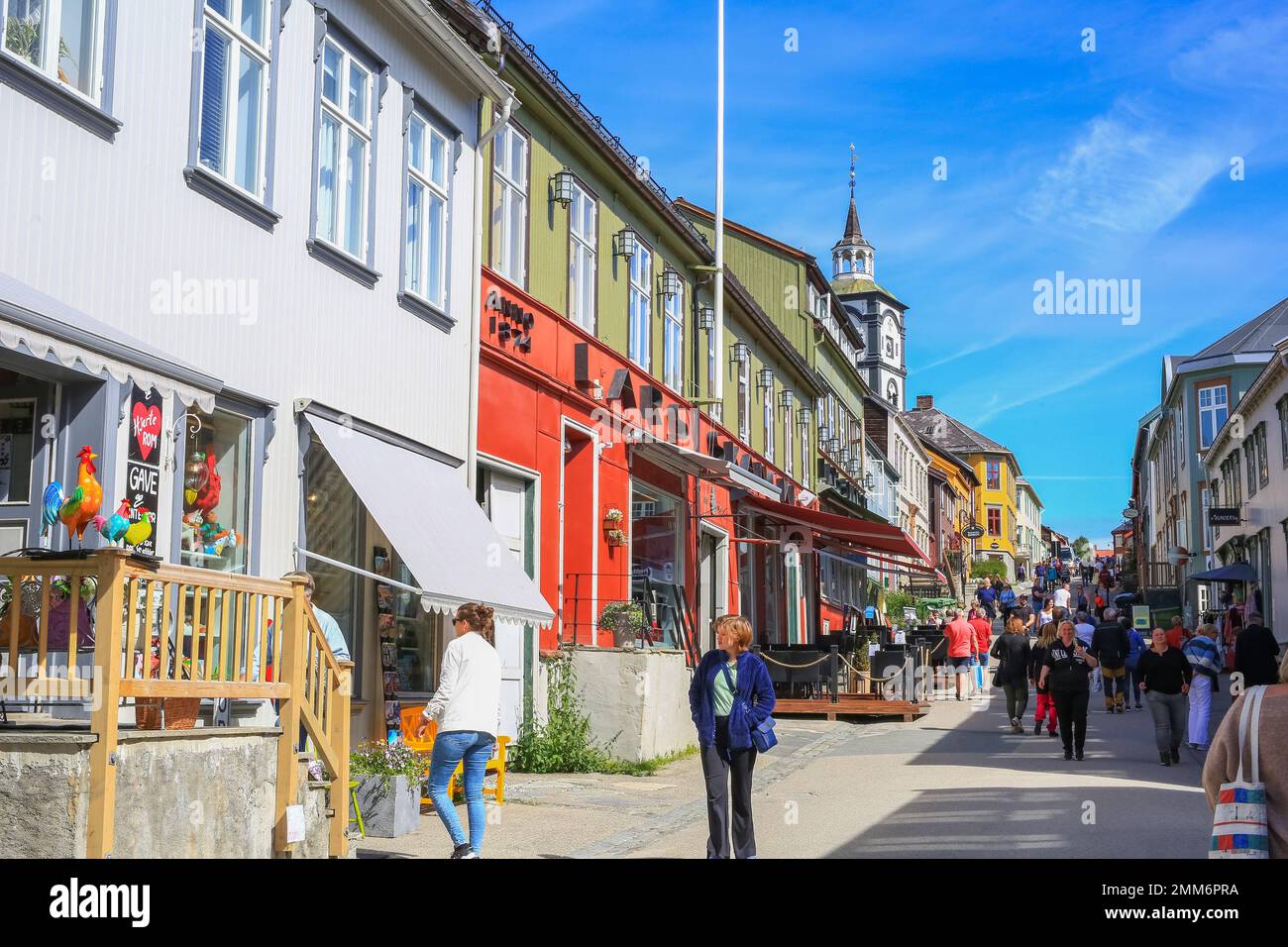 Roeros, Norway 07/29/2022 : Street in the historical downtown in the ...