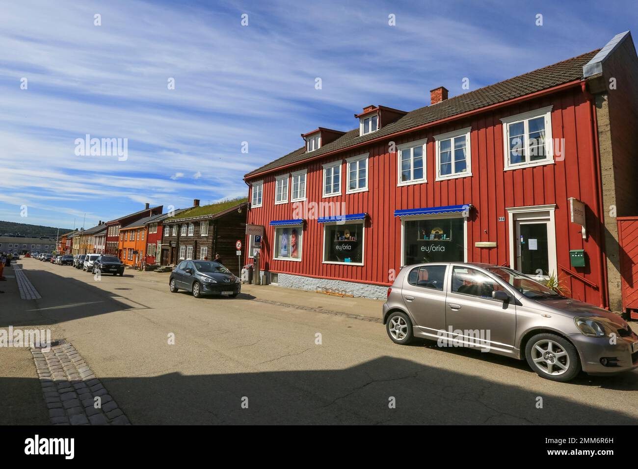Roeros, Norway 07/29/2022 : Street in the historical downtown in the ...