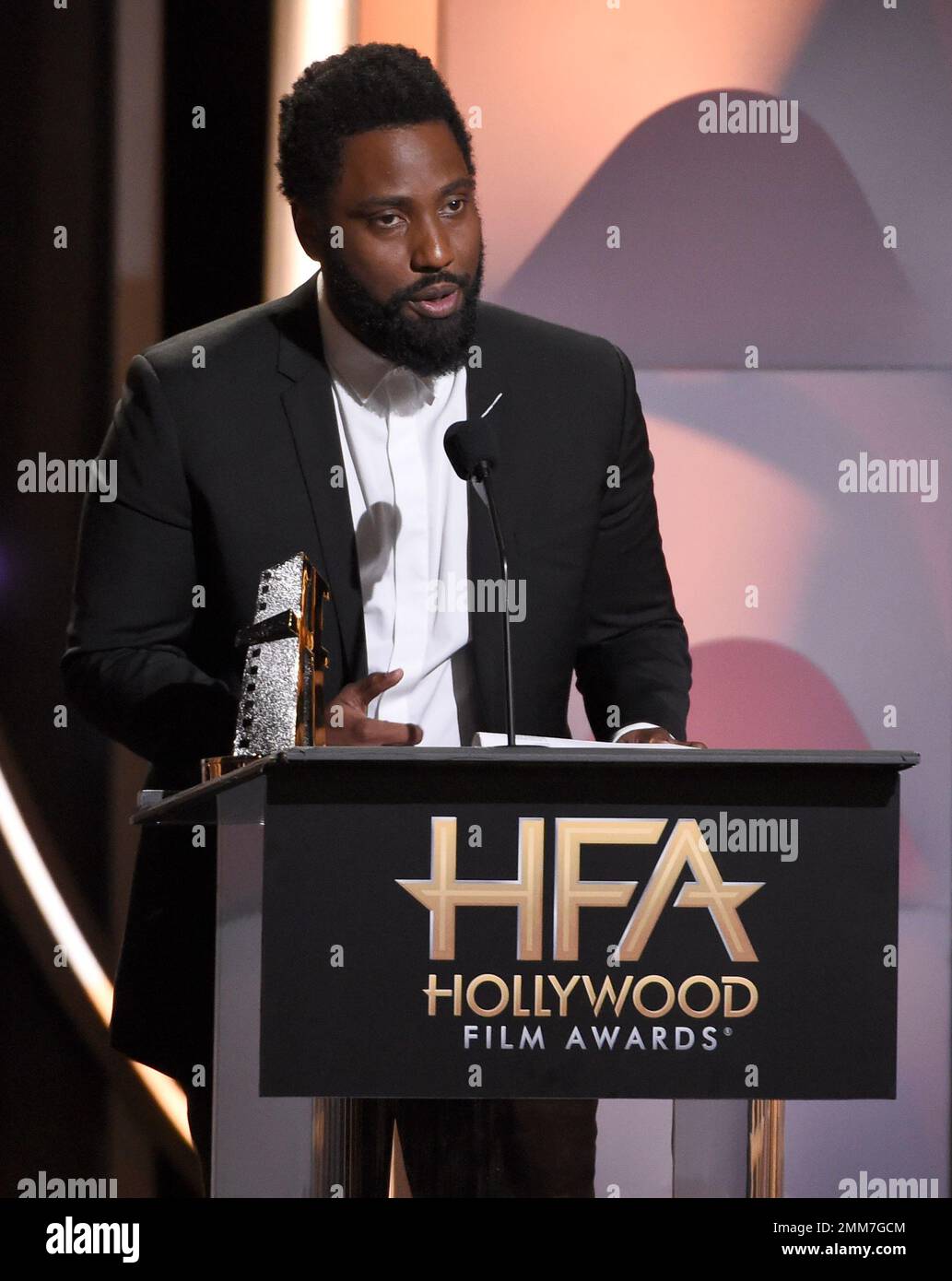 John David Washington Accepts The Hollywood Breakout Performance Actor john-david-washington-accepts-the-hollywood-breakout-performance-actor
