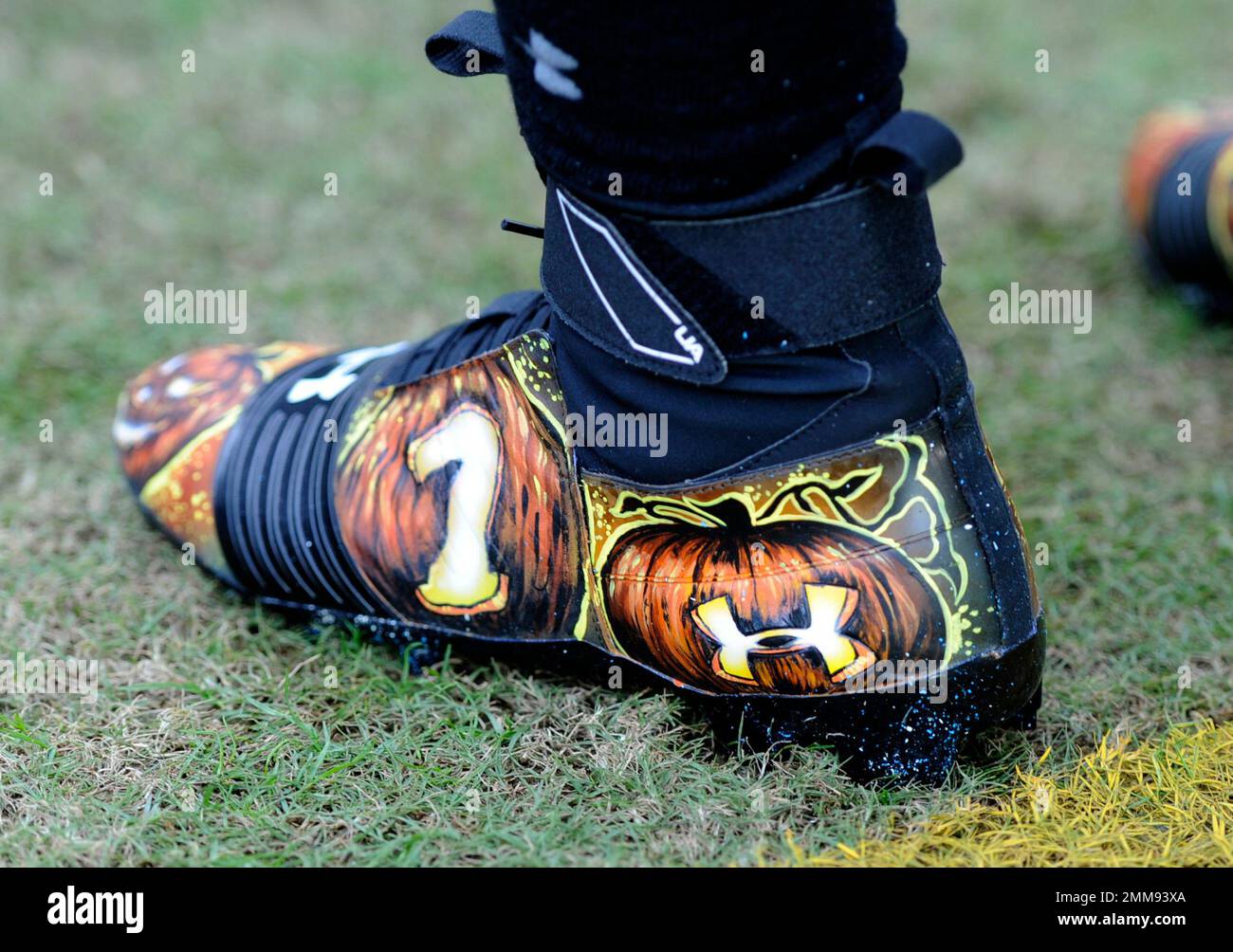 Cam newton cleats 2018 sale