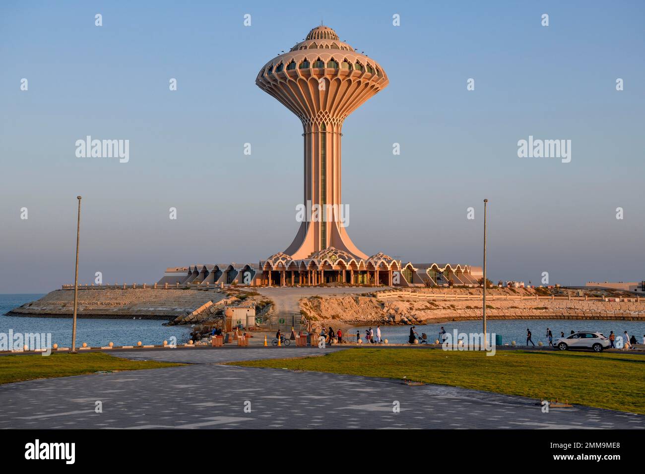 Water Tower on the Corniche, Al Khobar, ash-Sharqiyya Province, Persian Gulf, Saudi Arabia Stock Photo