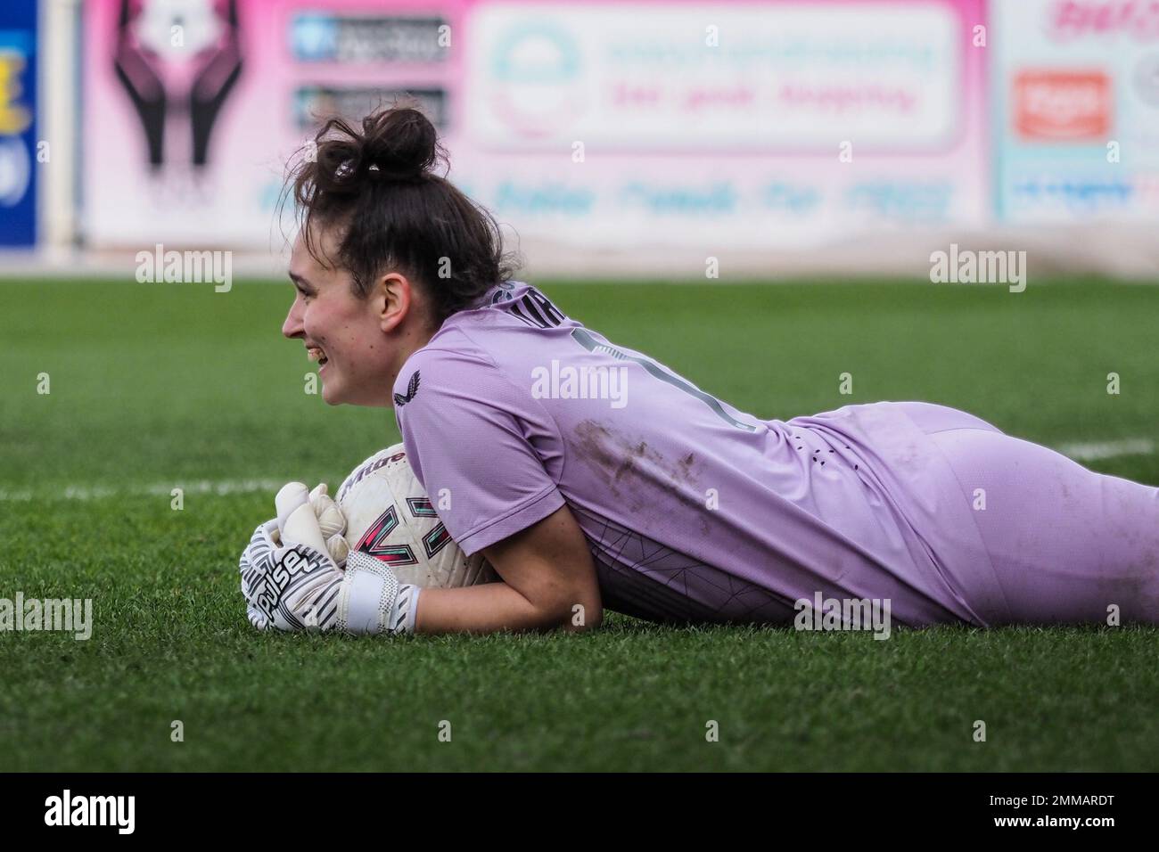Telford, UK. 29th Jan, 2023. Telford, England, January 29th 2023: Goalkeeper Shan Turner (1 Wolverhampton Wanderers) holds on to the ball during the Womens FA Cup game between Wolverhampton Wanderers and West Ham United at New Bucks Head in Telford, England (Natalie Mincher/SPP) Credit: SPP Sport Press Photo. /Alamy Live News Stock Photo