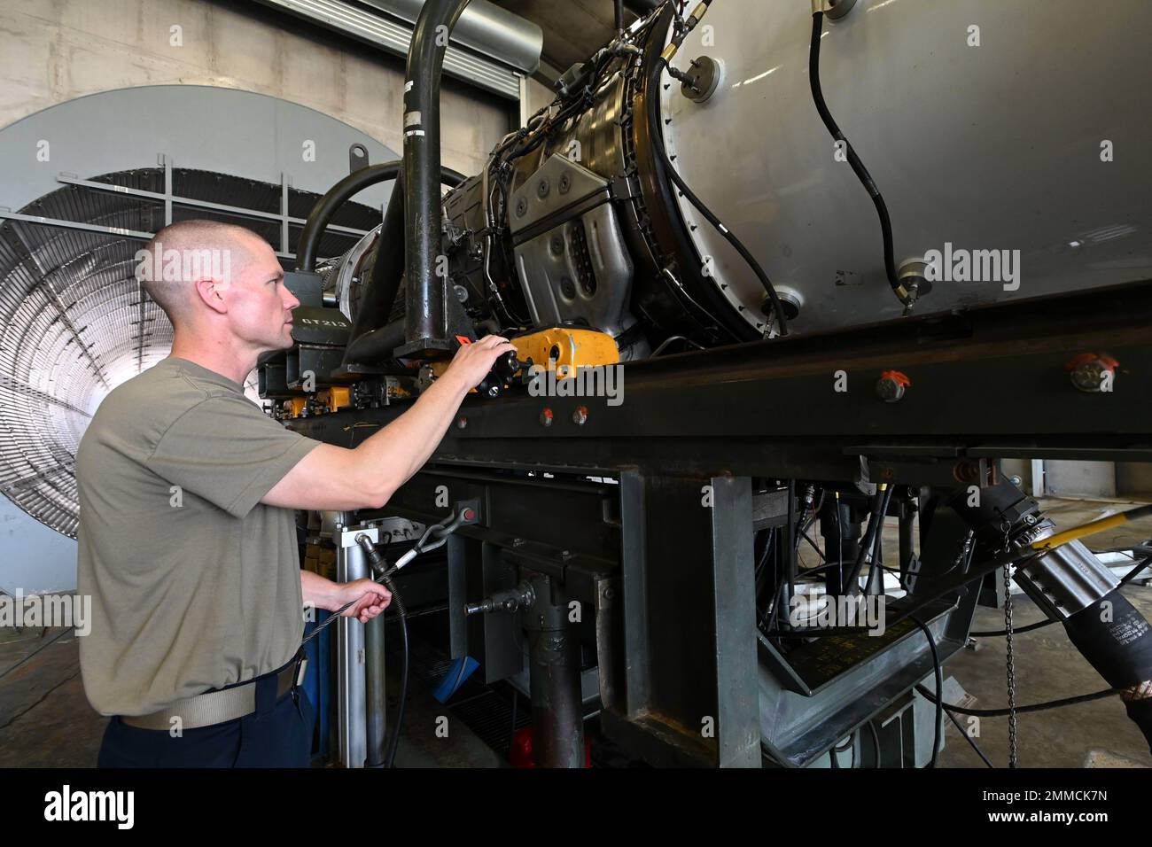 Oil checks hi-res stock photography and images - Page 10 - Alamy