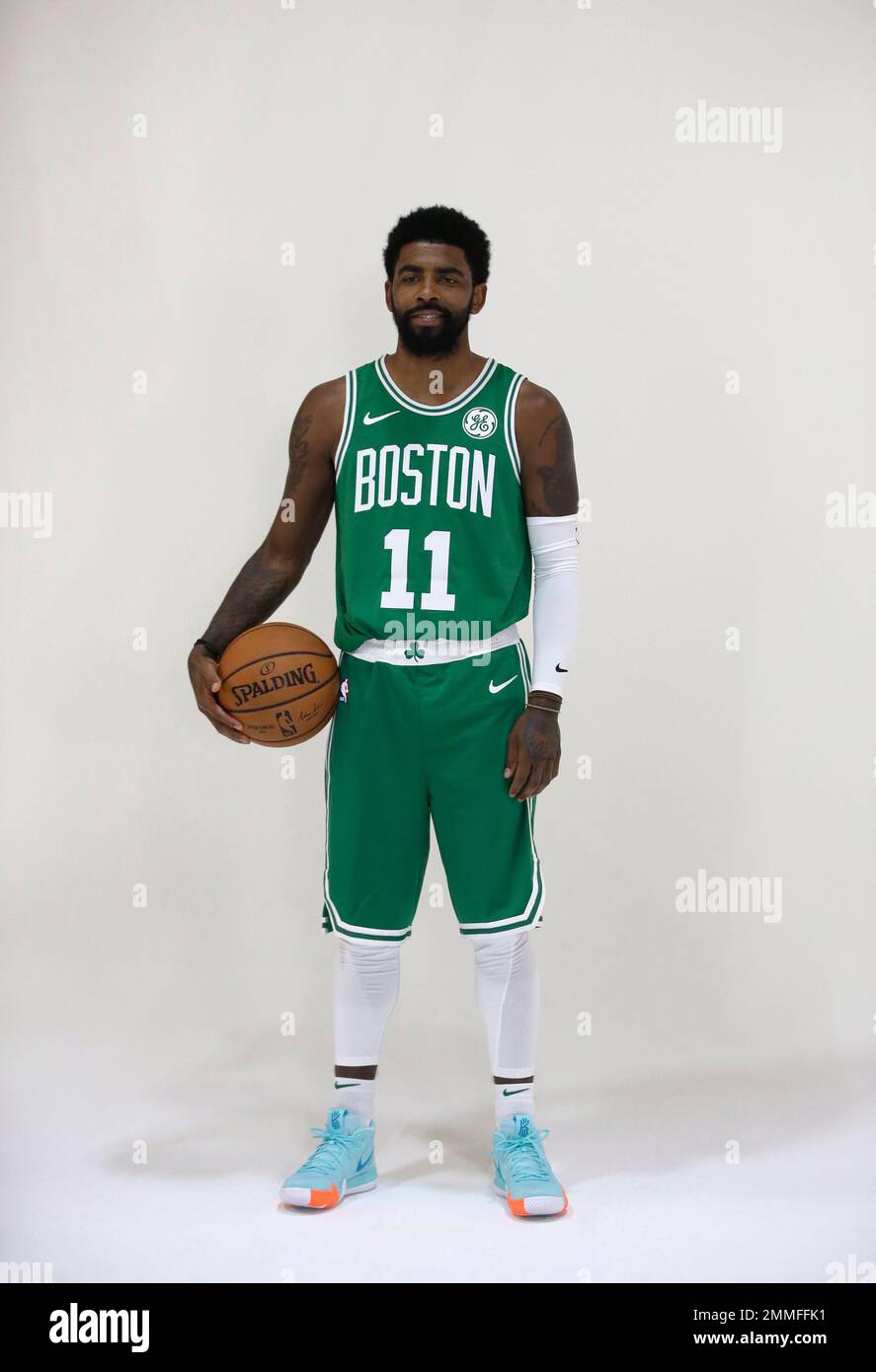 Kyrie Irving Boston Celtics Game-Used #11 Green Jersey vs. Los