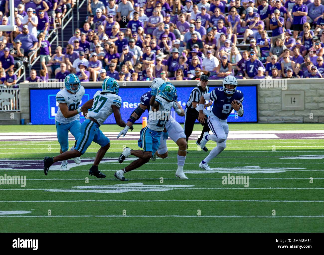 Bill snyder family stadium hires stock photography and images Alamy