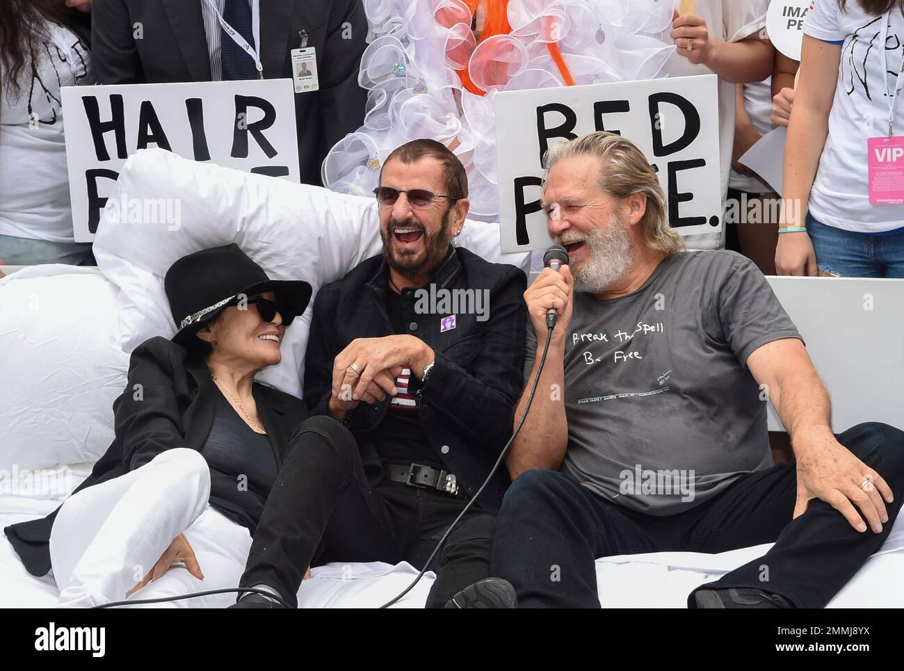 Yoko Ono, from left, Ringo Starr and actor Jeff Bridges participate in ...