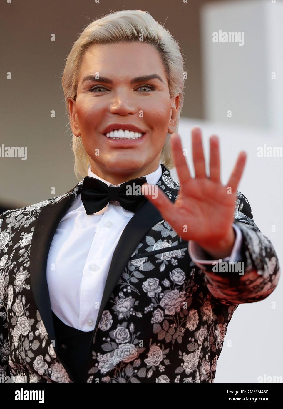 Rodrigo Alves poses for photographers upon arrival at the premiere of ...
