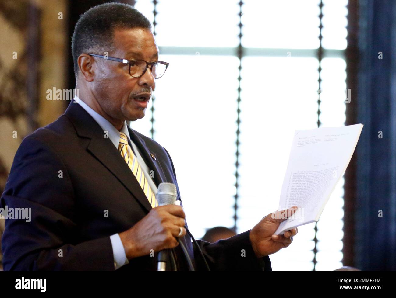 Mississippi state Sen. Willie Simmons, D-Cleveland, warns lawmakers about  the legal dangers of passing legislation that would remove a sitting state  agency head, Tuesday, Feb. 6, 2007, during debate at the Capitol