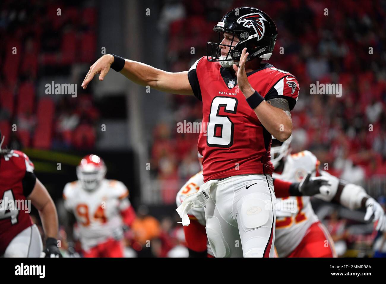 Atlanta Falcons quarterback Kurt Benkert looks to hand off the ball during  the first half of the team's Pro Football Hall of Fame NFL preseason game  against the Denver Broncos, Thursday, Aug.