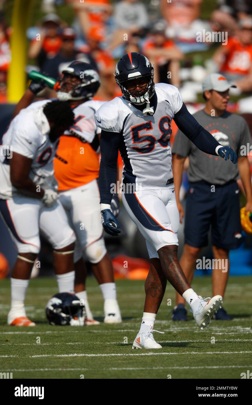 Denver Broncos linebacker Von Miller (58) takes part in drills during ...