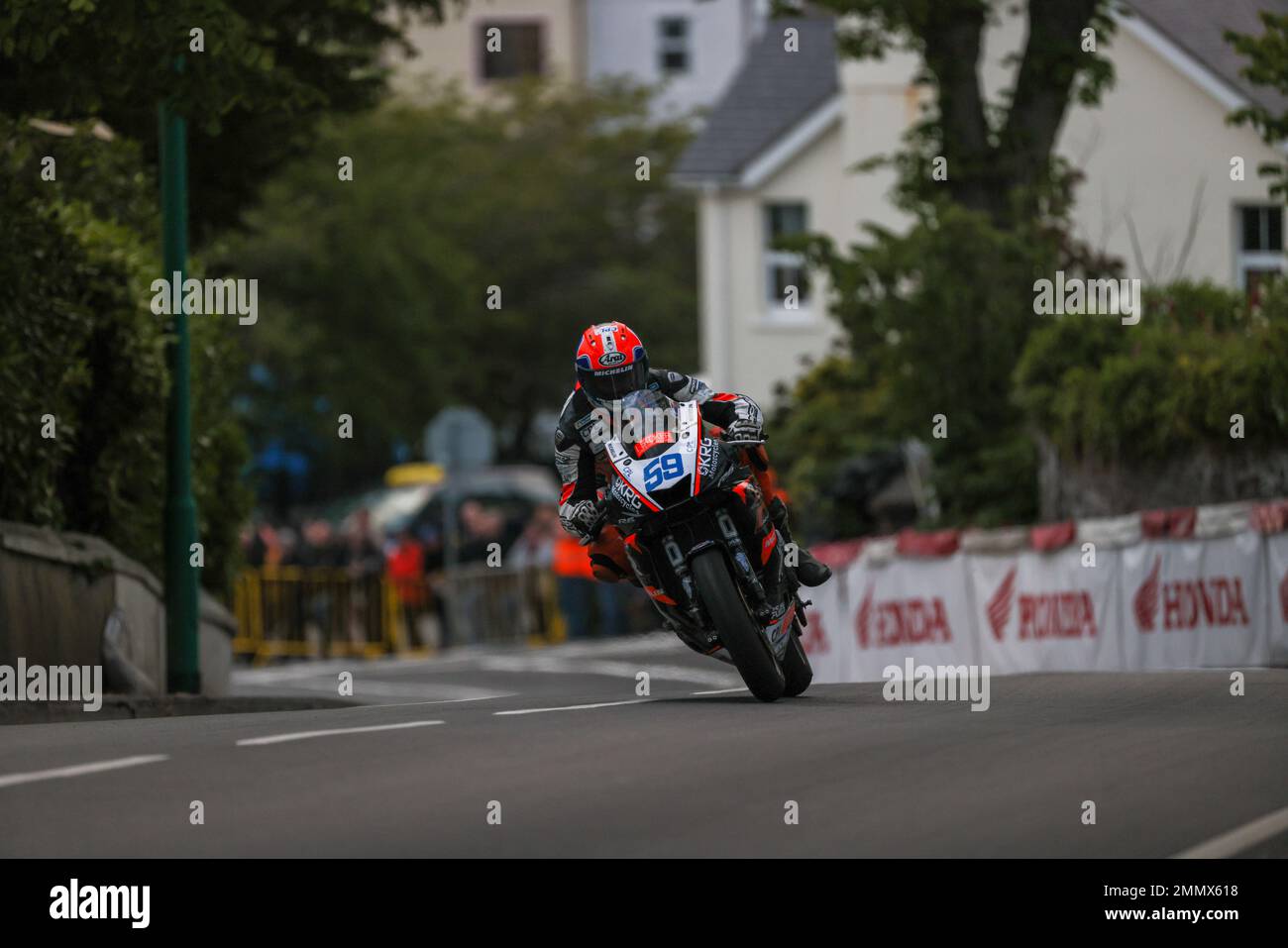 Mountain road isle of man hi-res stock photography and images - Alamy